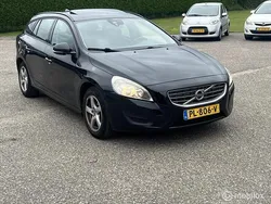 Zwart Gebruikt 2012 Volvo V60 Momentum Stationwagen | € 3.450 (Duur)