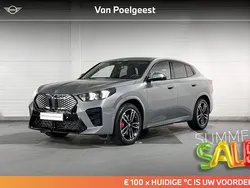 Grijs Gebruikt 2024 BMW iX2 M Sport SUV | € 48.900 (Eerlijke prijs)