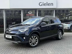 Zwart Gebruikt 2018 Toyota RAV4 Hybrid Plus SUV | € 27.400 (Eerlijke prijs)