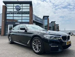 Zwart Gebruikt 2019 BMW 520 Executive Sedan | € 27.490 (Eerlijke prijs)