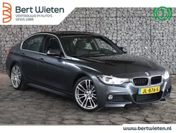 Grijs Gebruikt 2016 BMW 330e Sport Line Sedan | € 17.440 (Eerlijke prijs)