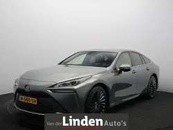 Grijs Gebruikt 2021 Toyota Mirai Sedan | € 28.845