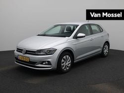 Grijs Gebruikt 2021 VW Polo Comfortline Hatchback | € 15.900 (Goede deal)