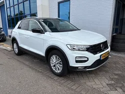 Wit Gebruikt 2020 VW T-Roc Business SUV | € 21.250 (Goede deal)