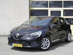 Zwart Gebruikt 2019 Renault Clio IV Zen Hatchback | € 10.450 (Eerlijke prijs)