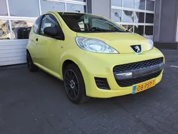 Geel Gebruikt 2011 Peugeot 107 Hatchback | € 2.255 (Eerlijke prijs)