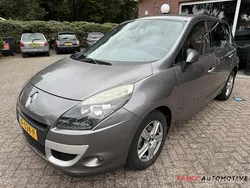 Grijs Gebruikt 2009 Renault Scénic III Dynamique MPV | € 1.950 (Goede deal)