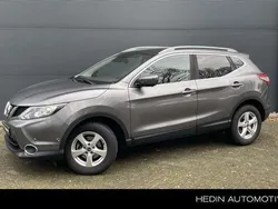 Grijs Gebruikt 2015 Nissan Qashqai Tekna SUV | € 12.880 (Eerlijke prijs)