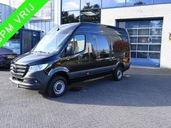 Zwart Gebruikt 2023 Mercedes Sprinter Van | € 31.950 (Goede deal)