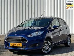 Blauw Gebruikt 2015 Ford Fiesta Titanium Hatchback | € 6.949 (Eerlijke prijs)