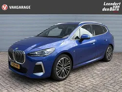 Blauw Gebruikt 2022 BMW 220 Active Tourer MPV | € 35.995