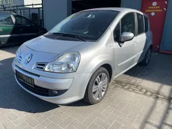 Zilver, metallic lak Gebruikt 2012 Renault Modus Night&Day MPV | € 5.499
