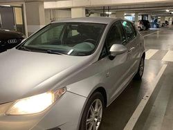 Zilver Gebruikt 2009 Seat Ibiza Style MPV | € 1.899 (Duur)