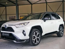 Wit Gebruikt 2021 Toyota RAV4 Plus SUV | € 39.995 (Eerlijke prijs)