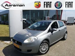 Grijs Gebruikt 2010 Fiat Punto Hatchback | € 3.450 (Eerlijke prijs)