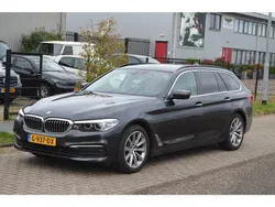 Grijs Gebruikt 2017 BMW 520 Executive Stationwagen | € 24.450 (Eerlijke prijs)