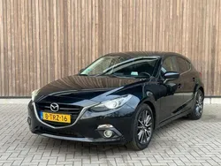 Zwart Gebruikt 2014 Mazda 3 Hatchback | € 4.999 (Eerlijke prijs)