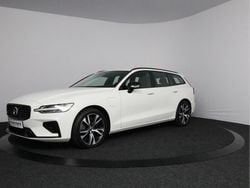 Wit Gebruikt 2021 Volvo V60 R-Design Stationwagen | € 30.900 (Goede deal)