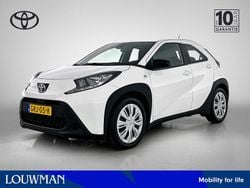 Wit Gebruikt 2024 Toyota Aygo X Play SUV | € 17.750
