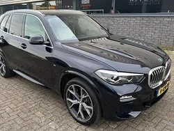Zwart Gebruikt 2019 BMW X5 Executive SUV | € 39.450 (Eerlijke prijs)