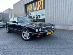 Zwart, metallic lak Gebruikt 1997 Jaguar XJ Sedan | € 4.950 (Iets duurder)