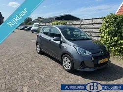 Grijs Gebruikt 2020 Hyundai i10 Comfort Hatchback | € 10.950 (Eerlijke prijs)
