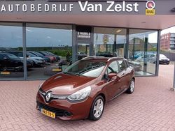 Bruin Gebruikt 2015 Renault Clio GrandTour Expression Stationwagen | € 9.950 (Eerlijke prijs)