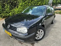 Zwart Gebruikt 2001 VW Golf IV Hatchback | € 999 (Eerlijke prijs)