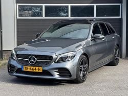 Grijs Gebruikt 2018 Mercedes C300 AMG Stationwagen | € 25.950 (Iets duurder)