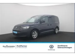 Blauw Gebruikt 2023 VW Caddy Basis MPV | € 35.863