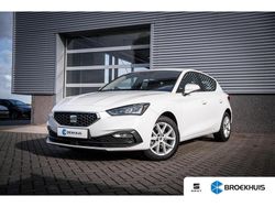 Wit Gebruikt 2022 Seat Leon Reference Hatchback | € 17.395 (Eerlijke prijs)