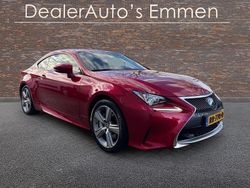 Rood Gebruikt 2017 Lexus RC300h Business Edition Coupé | € 29.999 (Eerlijke prijs)