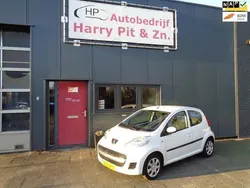 Wit Gebruikt 2011 Peugeot 107 Hatchback | € 3.250 (Eerlijke prijs)