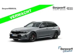 Grijs Gebruikt 2024 BMW 330e M Sport Stationwagen | € 56.875 (Eerlijke prijs)