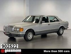 Zilversilber Gebruikt 1982 Mercedes 380 Sedan | € 14.900