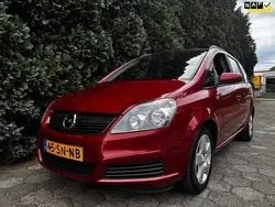 Rood Gebruikt 2006 Opel Zafira Executive MPV | € 2.000 (Eerlijke prijs)