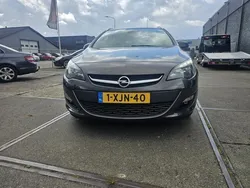 Grijs Gebruikt 2014 Opel Astra Business Stationwagen | € 4.499 (Eerlijke prijs)