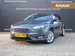 Grijs Gebruikt 2016 Ford Focus Hatchback | € 12.950 (Eerlijke prijs)