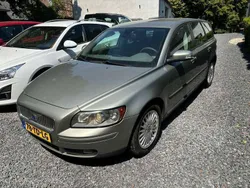 Groen, metallic lak Gebruikt 2006 Volvo V50 Stationwagen | € 1.650 (Goede deal)