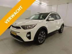 Wit Gebruikt 2020 Kia Stonic SUV | € 16.950 (Eerlijke prijs)