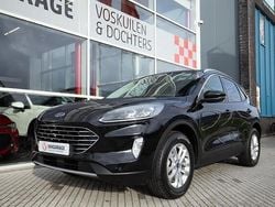 Zwart Gebruikt 2022 Ford Kuga Titanium SUV | € 23.950 (Goede deal)