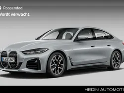 Grijs Gebruikt 2024 BMW i4 Executive Sedan | € 46.880 (Super prijs)