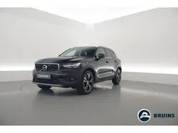Zwart Gebruikt 2021 Volvo XC40 Inscription SUV | € 31.900 (Eerlijke prijs)
