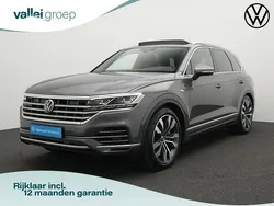 Grijs Gebruikt 2022 VW Touareg Elegance SUV | € 57.600 (Goede deal)