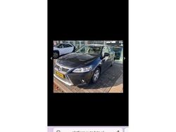 Zwart Gebruikt 2015 Lexus CT200h Hatchback | € 10.499 (Goede deal)