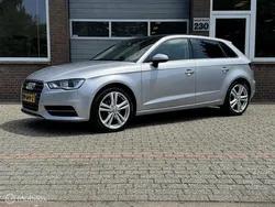 Grijs Gebruikt 2015 Audi A3 Sportback S-Line Hatchback | € 9.950 (Super prijs)