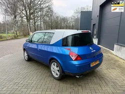 Blauw Gebruikt 2002 Renault Avantime Coupé | € 5.950