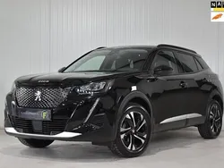 Zwart Gebruikt 2021 Peugeot 2008 Allure SUV | € 19.495 (Eerlijke prijs)