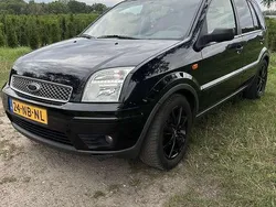 Zwart Gebruikt 2003 Ford Fusion MPV | € 4.250 (Duur)