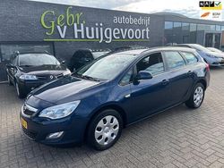Blauw Gebruikt 2011 Opel Astra Edition Stationwagen | € 2.650 (Eerlijke prijs)